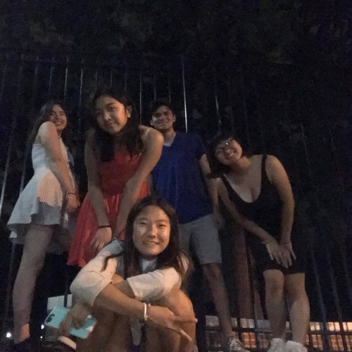 Handful of friends & I on the last night :((